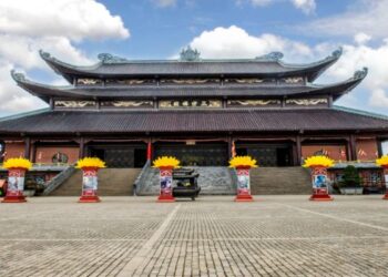 Chùa Bái Đính - Công trình kiến trúc hoành tráng tại Ninh Bình